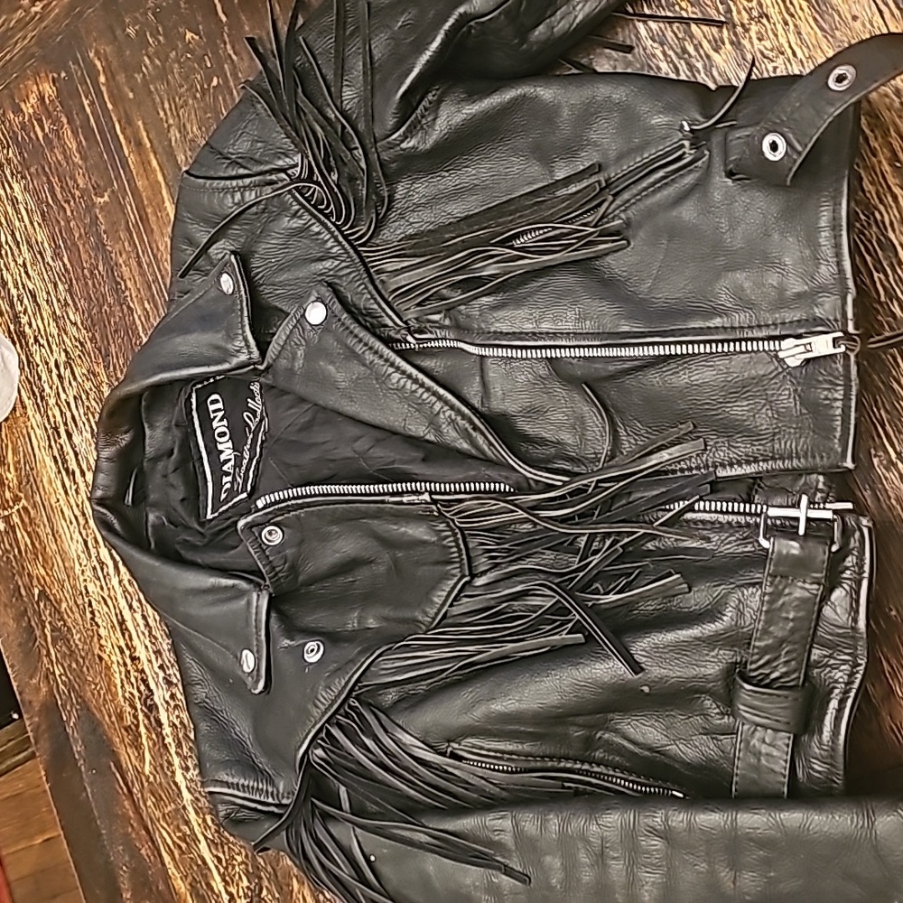 Perfect vintage Diamond leather fringe jacket S